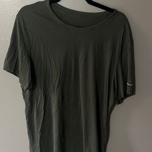 lululemon athletica Dark Green Short Sleeve Tee
